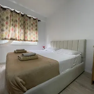 enjoy-central-bonbon-1-apartment.albaniahotels.org/
